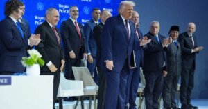 Trump Promises Billions in Aid to Gaza as Israeli Airstrikes Reported…