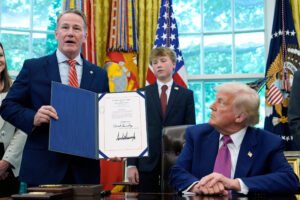 Trump rallies in Ohio to boost Jon Husted in a tight Senate race agai…
