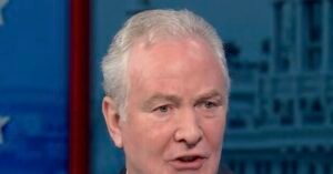 Van Hollen: Dems Have Midterm ‘Momentum’ to Beat Trump’s ‘Personality…