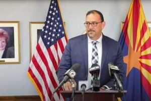 Judge strikes down rule requiring counties to aid voters who go to wr…