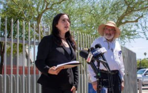 Ansari makes surprise visit to Phoenix ICE facility after Mirror repo…