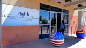 Arizona Republicans stuff vetoed proposals into a must-pass agency ex…