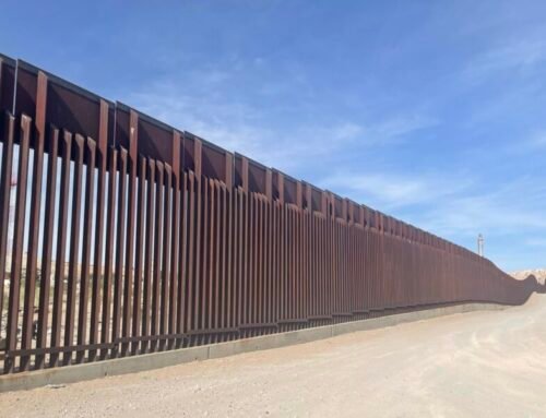 Trump authorizes U.S. military to begin occupation of federal land al…