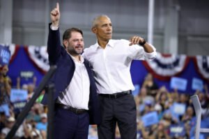 Gallego donates Palantir cash to immigrant relief fund, cuts ties wit…