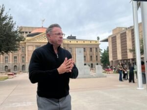 No Labels governor candidate Hugh Lytle faces two challenges to boot …