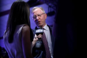 Katie Hobbs names John Giles as her running mate in a play for crosso…