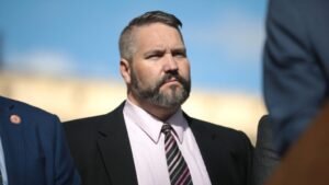 Maricopa County recorder asks judge to hold board of supervisors in c…