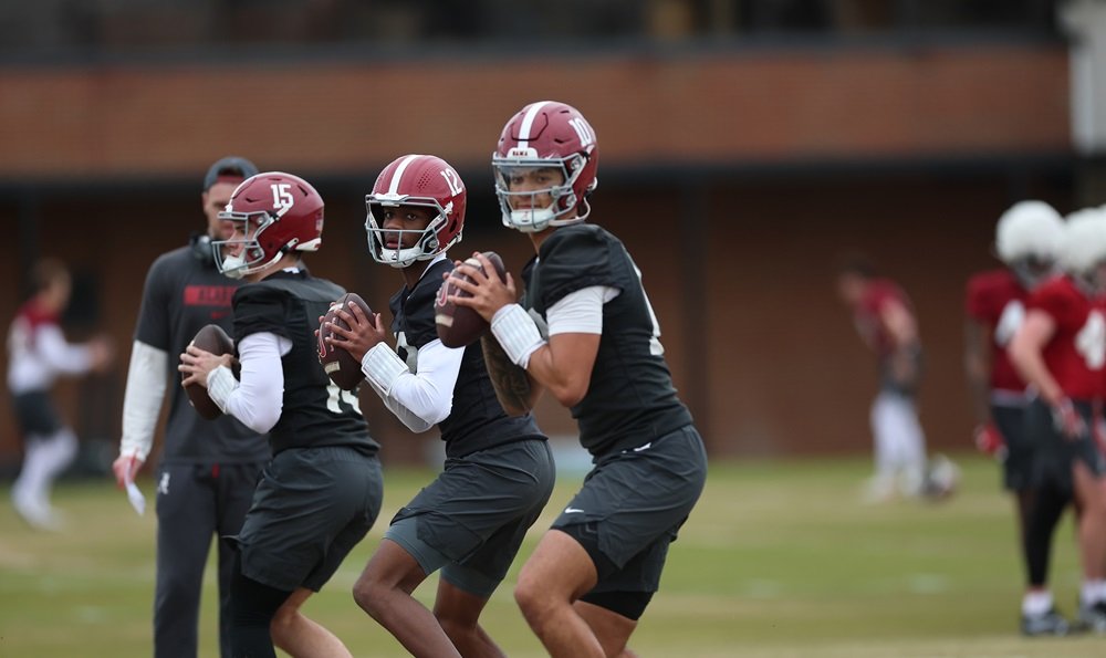 Former Alabama quarterback says Tide QB competition is down to 2 play...